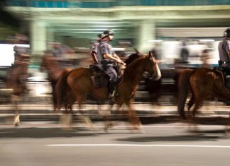 Cena Cavalaria da PM ocupa parte da Avenida Paulista, São Paulo, no dia 11 de junho