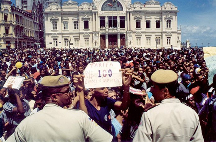 A Revolta do Buzu Protesto de 2003 na Bahia inspirou movimento