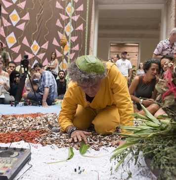 Ernesto Neto "Cura Bra Cura Te"