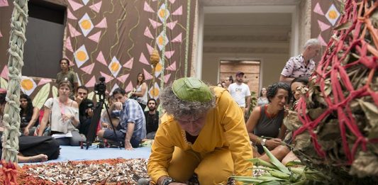 Ernesto Neto "Cura Bra Cura Te"