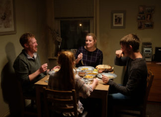 Cena do filme "Você Não Estava Aqui", de Ken Loach. Foto: Divulgação.