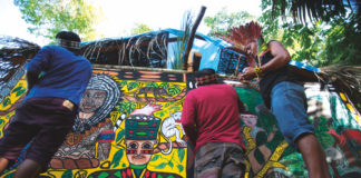 O coletivo Mahku, do povo Huni Kuin (Acre), que expõe na mostra Encontros Ameríndios