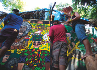 O coletivo Mahku, do povo Huni Kuin (Acre), que expõe na mostra Encontros Ameríndios