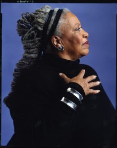 Pretend It's a City é dedicado a Toni Morrison. Retrato de Morrison por Timothy Greenfield-Sanders. Foto: The New Yorker.