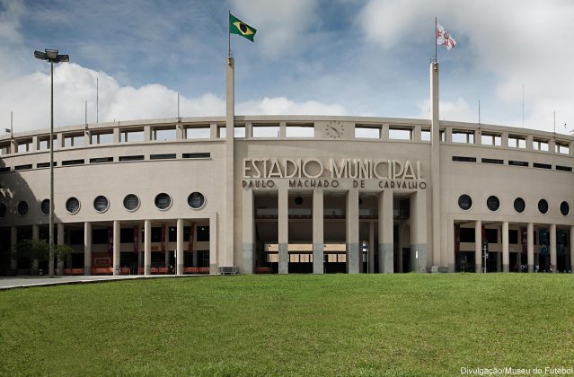 Fachada do Pacaembu antes da concessão à Allegra. Foto: Museu do Futebol.