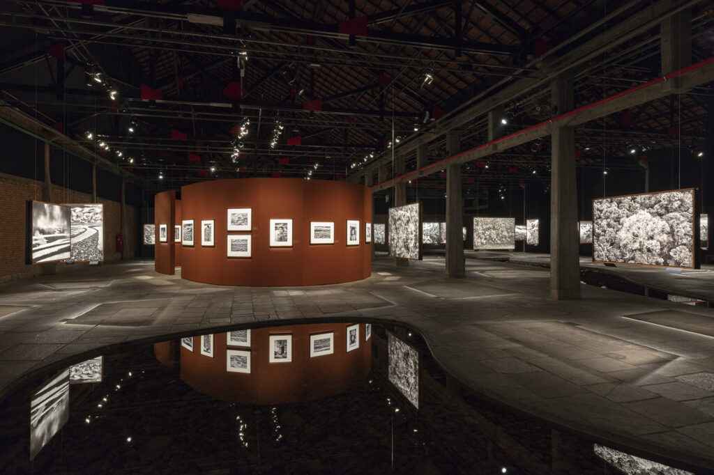 Vista da exposição no Sesc Pompeia, em São Paulo. Foto: Everton Ballardin/Cortesia Sesc