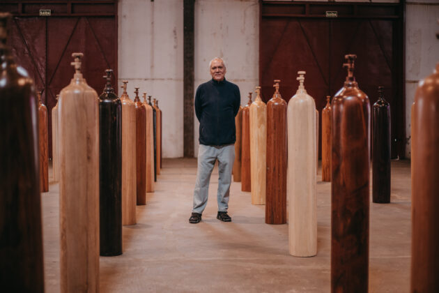 José Bento, "Ar", trabalho exibido no Cais do Porto, para a 13ª Bienal da Mercosul. Foto: Thiele Elissa