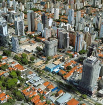 Avenida Rebouças, eixo de transporte em São Paulo que vem passando por intensa verticalização. Crédito: Reprodução/Google Earth