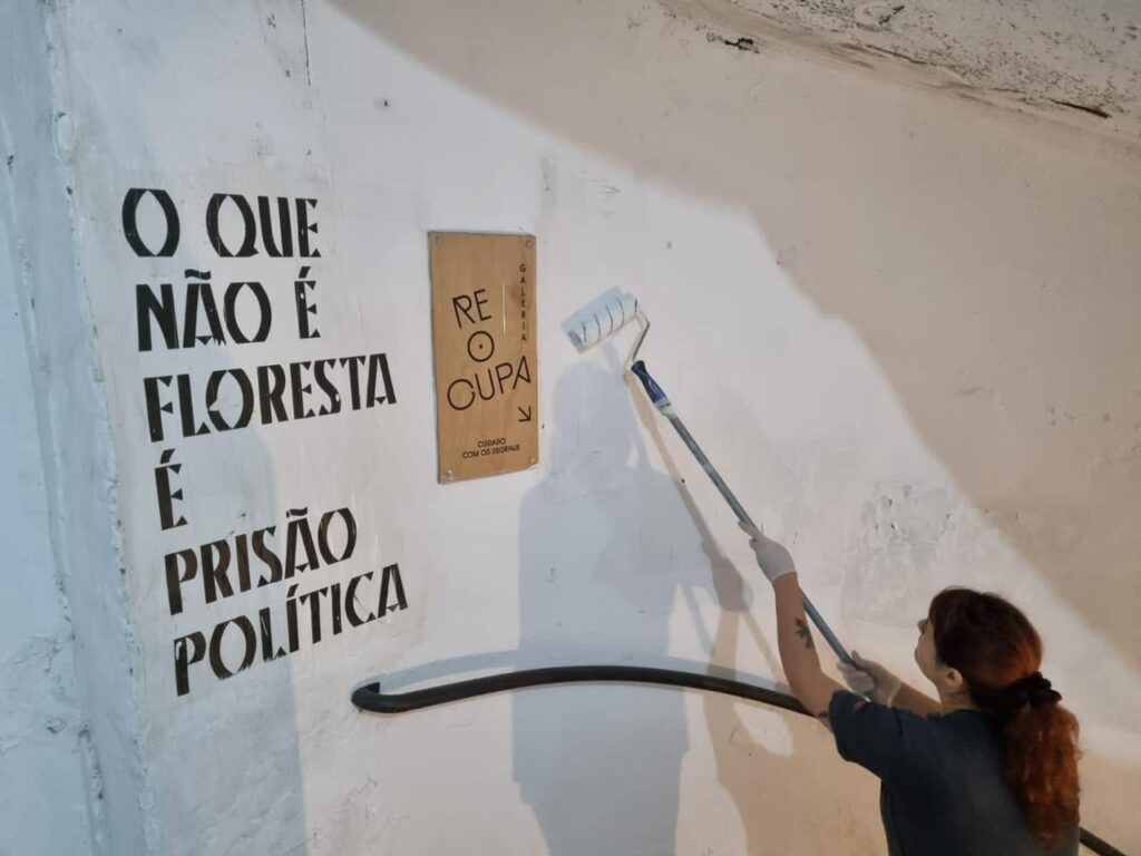 A artista Diana Vaz, uma das agentes responsáveis pela idealização e organização da mostra "ReFundação". Foto: Divulgação